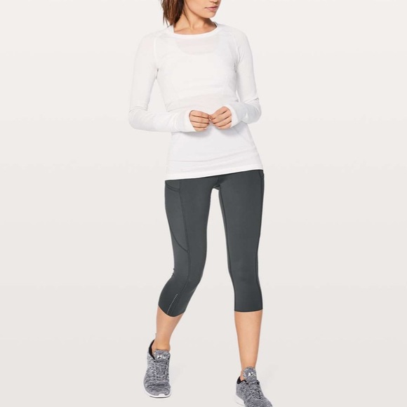 EUC lululemon fast and free crop deep coal size 4 - Picture 3 of 3